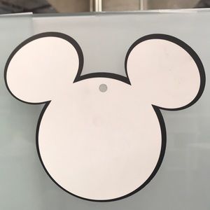 Meet your Posher, Sylvia